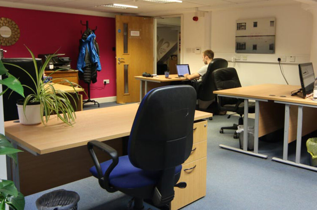 york hub coworking office
