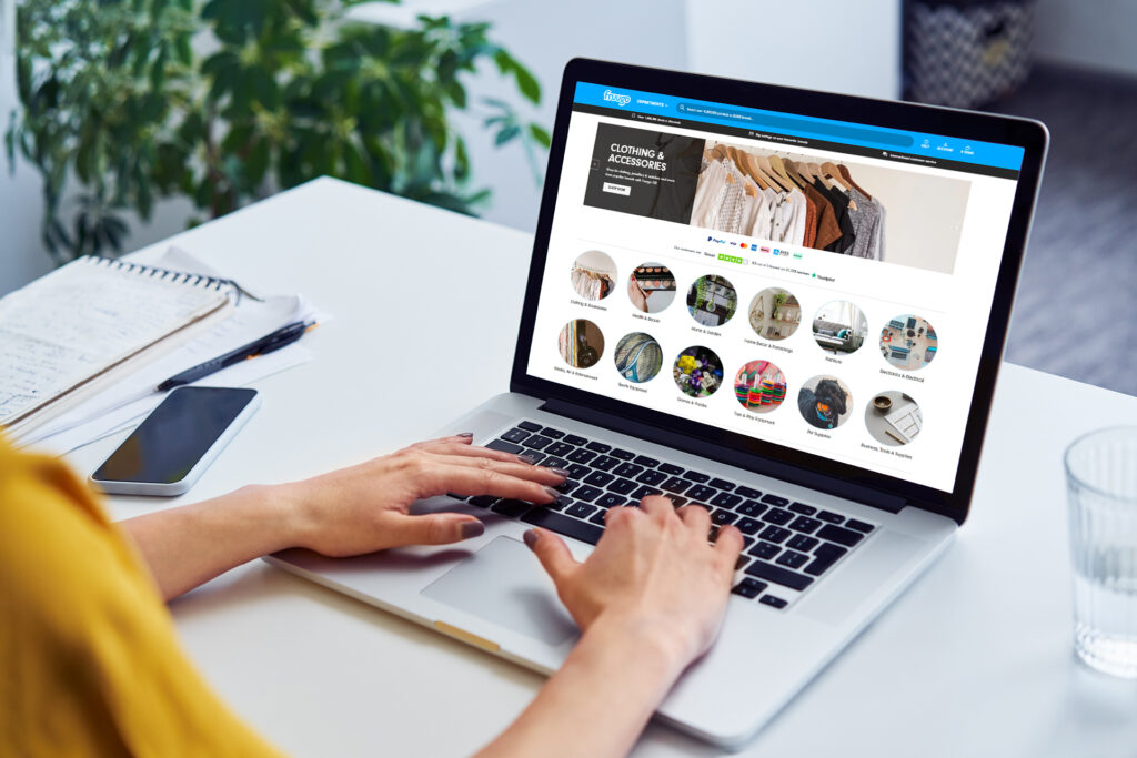 the online selling platform Fruugo